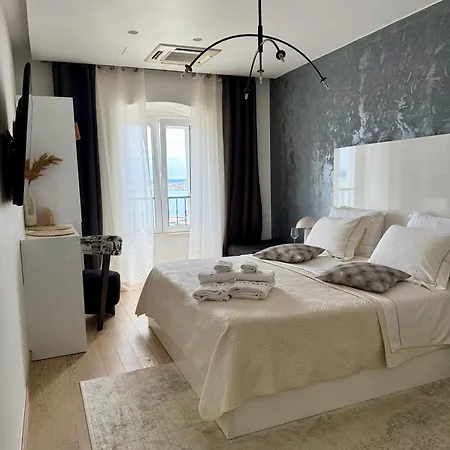 Luxury Skyfall 4*