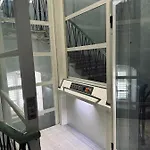 Luxury Skyfall Maison d'hôtes