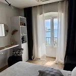 Maison d'hôtes Luxury Skyfall Split