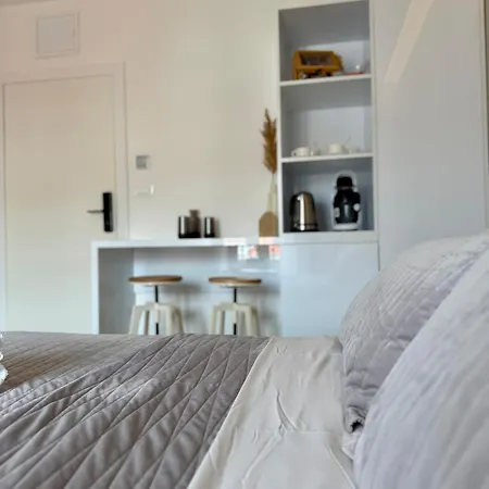 Luxury Skyfall 4* ספליט