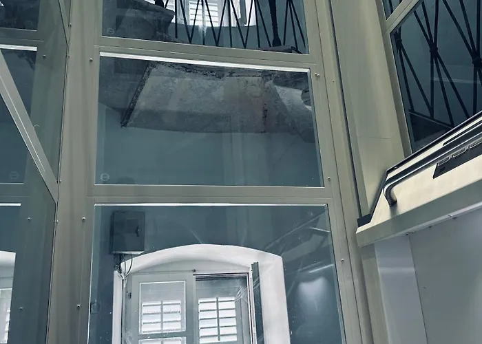 Luxury Skyfall Split