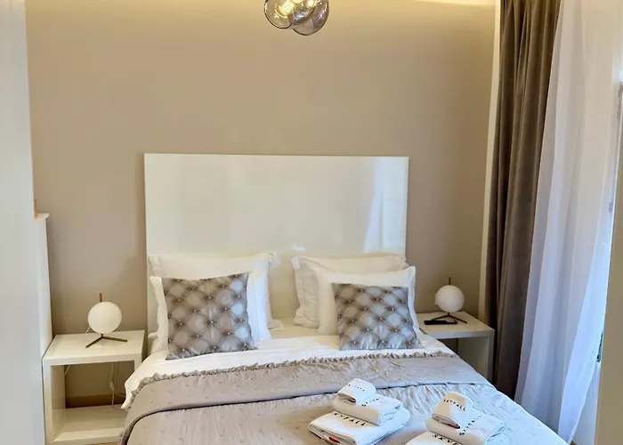 Guest house Luxury Skyfall